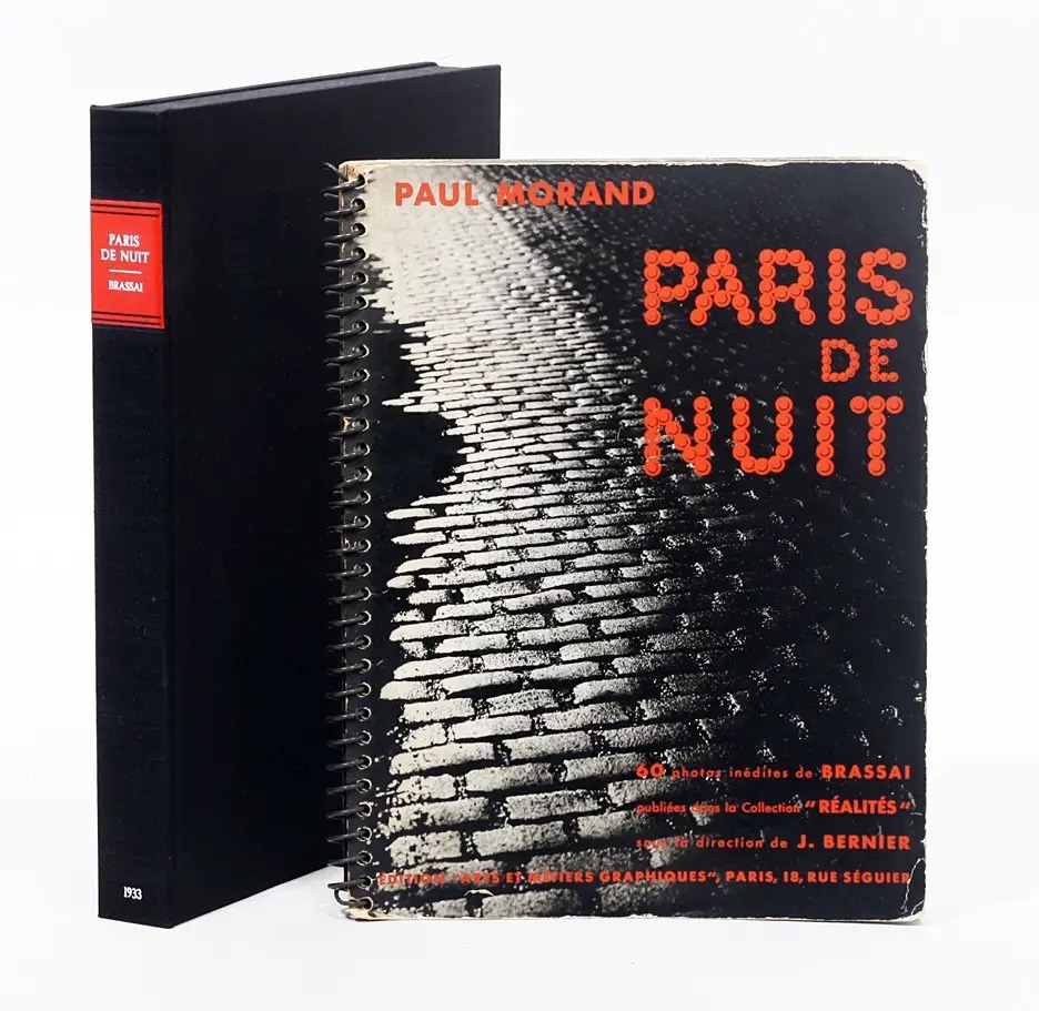 Brassaï – Paul Moland: Paris De Nuit, 1933 Fotó: A Manhattan Rare Book Company jóvoltából